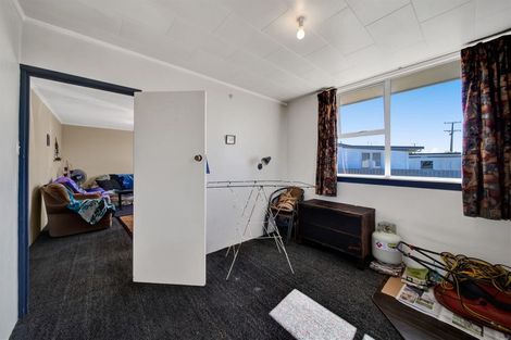 Photo of property in 1/15 Rimu Street, New Lynn, Auckland, 0600