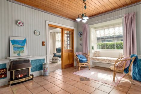 Photo of property in 90 Edgecumbe Road, Tauranga, 3110