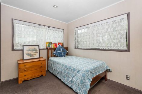 Photo of property in 1/103 Carlisle Road, Torbay, Auckland, 0632