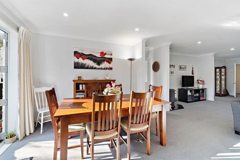 Photo of property in 11 Hanover Place, Ilam, Christchurch, 8041