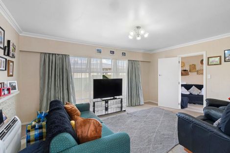 Photo of property in 634 Queen Street East, Levin, 5510