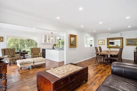 Photo of property in 81b Pukekohe East Road, Pukekohe, 2677