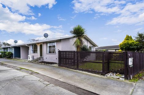Photo of property in 1/45 Oldwood Street, Bishopdale, Christchurch, 8053
