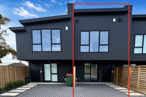 Photo of property in 8/399 Massey Road, Mangere East, Auckland, 2024