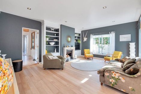 Photo of property in 26 Church Street, Devonport, Auckland, 0624