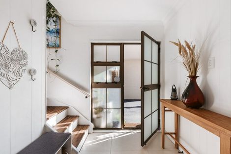 Photo of property in 118a Sutherland Road, Brookfield, Tauranga, 3110