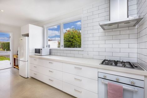 Photo of property in 34 Fraser Crescent, Elderslea, Upper Hutt, 5018