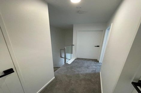 Photo of property in 4 Toanga Place, Mount Wellington, Auckland, 1062