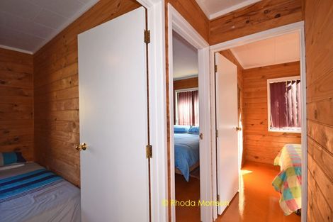 Photo of property in 19 Ngatoto Road, Tinopai, Matakohe, 0593