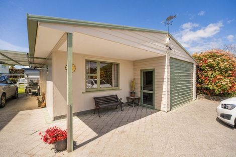 Photo of property in 16 Endeavour Place, Cooks Beach, Whitianga, 3591