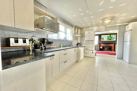 Photo of property in 36 Saint Andrews Drive, Tokoroa, 3420