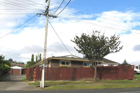 Photo of property in 3/104 View Road, Sunnyvale, Auckland, 0612