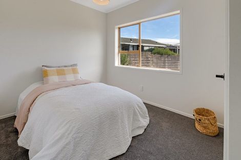 Photo of property in 10 Sea View Terrace, Cockle Bay, Auckland, 2014
