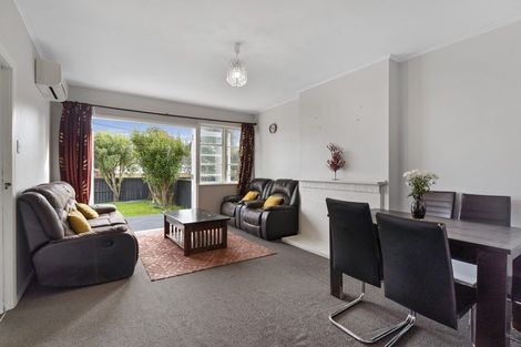 Photo of property in 44 Athlone Crescent, Avalon, Lower Hutt, 5011