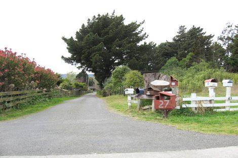 Photo of property in 27 Otaihanga Road, Otaihanga, Paraparaumu, 5036