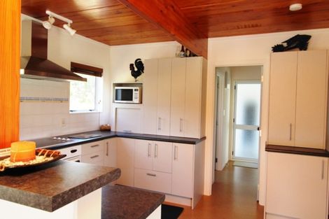 Photo of property in 116 Rimu Place, Matarangi, Whitianga, 3592