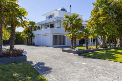 Photo of property in 13 Boundary Road, Waipahihi, Taupo, 3330