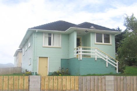Photo of property in 1 Maher Place, Ranui, Porirua, 5024