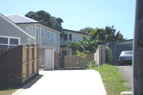 Photo of property in 1/16 Winifred Avenue, Bayview, Auckland, 0629