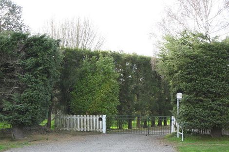 Photo of property in 63 Main Rd Clive, Clive, 4102