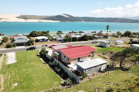 Photo of property in 39 Taumatawiwi Street, Opononi, Kaikohe, 0473