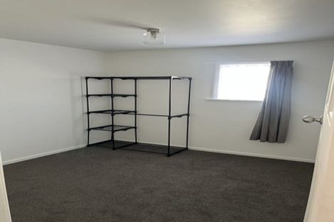 Photo of property in 505 Featherston Street, Roslyn, Palmerston North, 4414