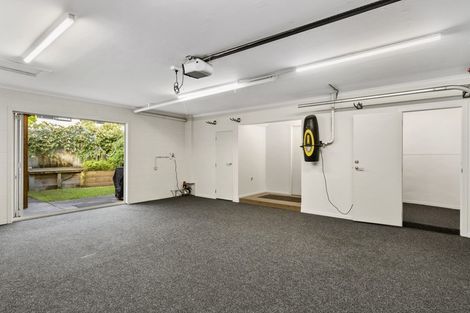 Photo of property in 33a Marine Parade, Mount Maunganui, 3116