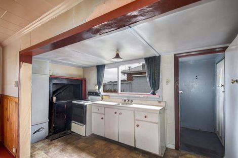 Photo of property in 76 Wesley Street, South Dunedin, Dunedin, 9012