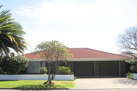 Photo of property in 25 Holland Street, Glenholme, Rotorua, 3010
