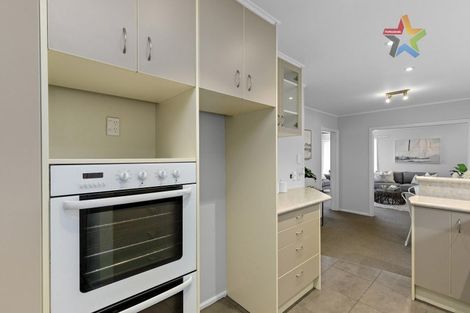 Photo of property in 70 Major Drive, Kelson, Lower Hutt, 5010