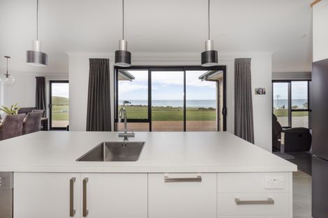 Photo of property in 28a Gardiners Road, Awamoa, Oamaru, 9495