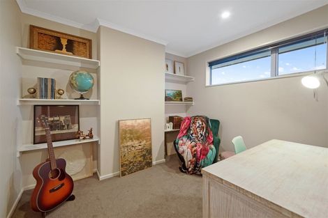 Photo of property in 12 Queenswood Gardens, Mairehau, Christchurch, 8052