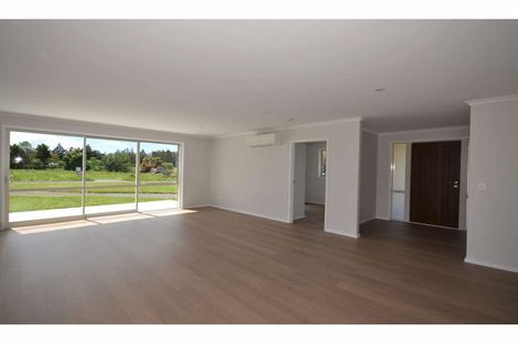 Photo of property in 4 Hoults Way, Kerikeri, 0230