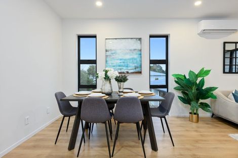 Photo of property in 1/42 Woodside Road, Massey, Auckland, 0614