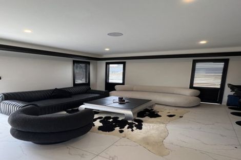 Photo of property in 3 Wyon Way, Flat Bush, Auckland, 2016