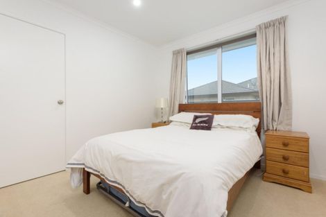 Photo of property in 14 Horokaka Place, Papamoa Beach, Papamoa, 3118