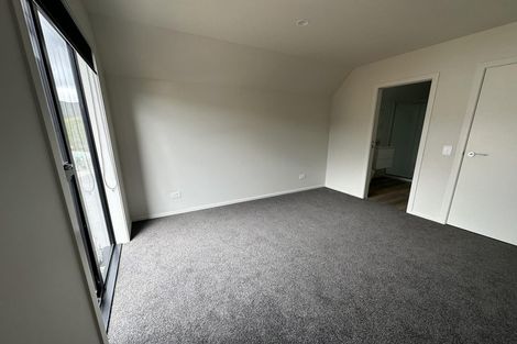 Photo of property in 7/7 Wainuiomata Road, Wainuiomata, Lower Hutt, 5014