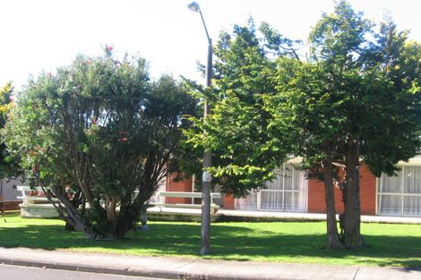 Photo of property in 1/1 Butterworth Avenue, Opaheke, Papakura, 2113