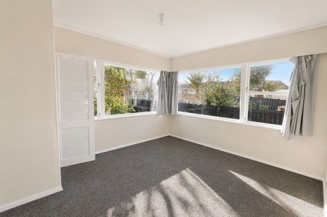 Photo of property in 1009 High Street, Avalon, Lower Hutt, 5011