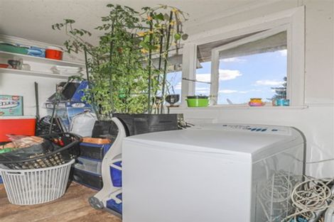 Photo of property in 44 Te Puea Avenue, Meremere, Mercer, 2474