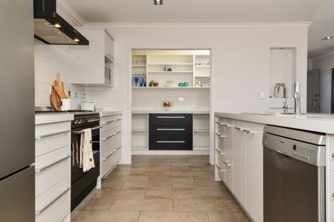 Photo of property in 9 Cornice Place, Flagstaff, Hamilton, 3210