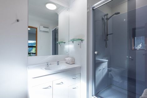 Photo of property in 18 Avonbank Place, Marybank, Nelson, 7010