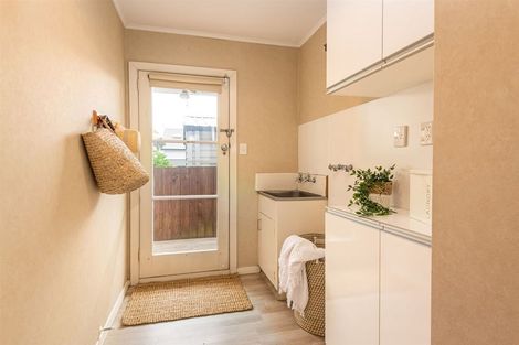 Photo of property in 1/77 Mays Road, St Albans, Christchurch, 8052