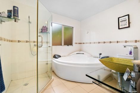 Photo of property in 15 Hobson Heights Road, Lucas Heights, Auckland, 0632