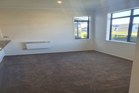 Photo of property in 24 Piripono Crescent, Pukekohe, 2120