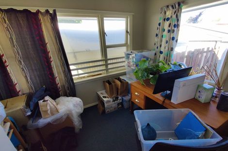 Photo of property in 20 Farquhars Road, Redwood, Christchurch, 8051