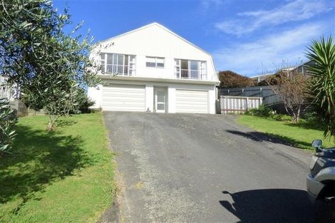 Photo of property in 30 Crownhill Street, Spotswood, New Plymouth, 4310