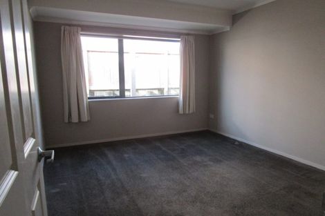 Photo of property in 1 Valley Road, Waiuku, 2123