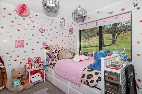 Photo of property in 14 Mangakino Lane, Kauri, Kamo, 0185