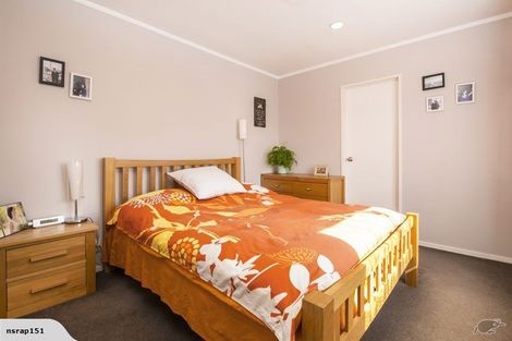 Photo of property in 3b Mirabell Place, Golflands, Auckland, 2013